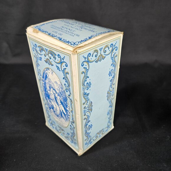 Vtg 70s Avon Bottle 18th Century Classic Figurine Young Boy Bust -Display Only - Picture 11 of 15